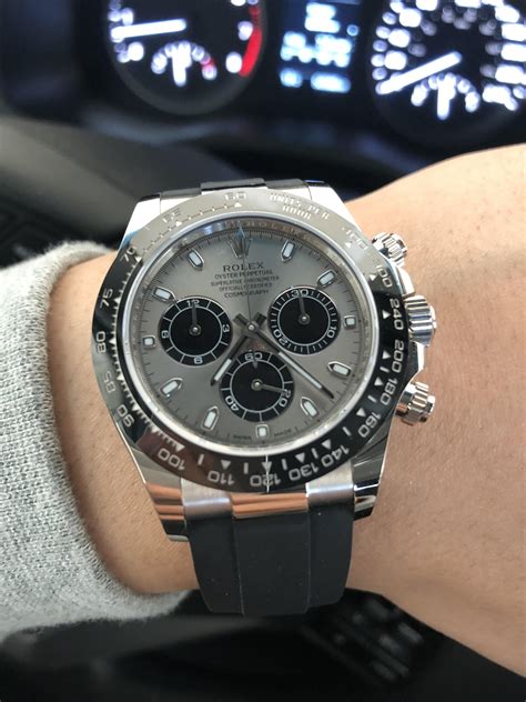 rolex daytona wrist white gold